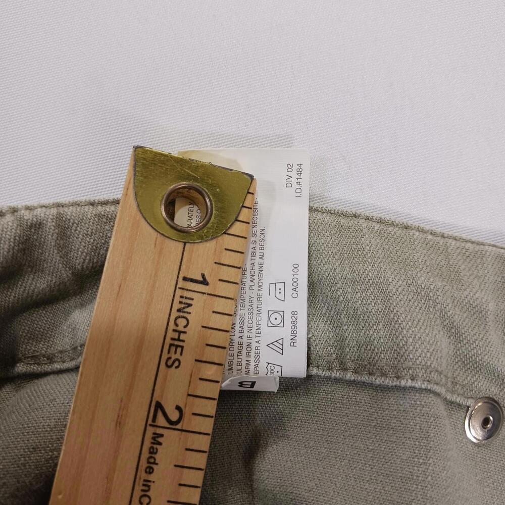 Gloria Vanderbilt RN#89828 Women's Beige/Khaki Cotton Blend Denim Skort Size 12 - Picture 5 of 16